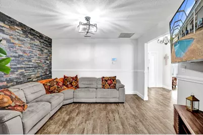 326 NW 101st Terrace, Coral Springs, FL 33071 - Photo 12