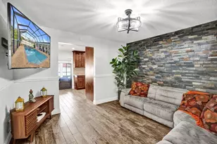 326 NW 101st Terrace, Coral Springs, FL 33071 - Photo 4