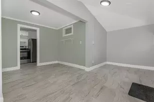 224 SW 15th St, Dania Beach, FL 33004 - Photo 10