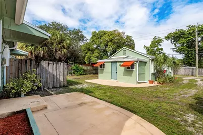 224 SW 15th Street, Dania Beach, FL 33004 - Photo 4