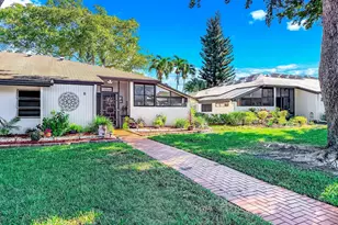 13232 Lucinda Palm Ct, Delray Beach, FL 33484 - Photo 2