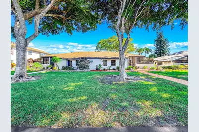 13232 Lucinda Palm Court #B, Delray Beach, FL 33484 - Photo 1