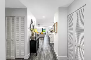 13232 Lucinda Palm Ct, Delray Beach, FL 33484 - Photo 4