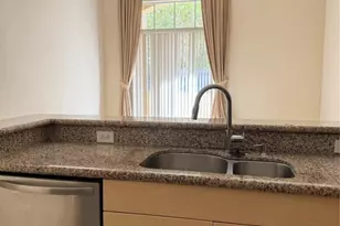 16102 Emerald Estates Dr, Weston, FL 33331 - Photo 2