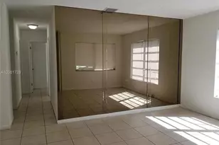 2711 NW 16th Ct, Fort Lauderdale, FL 33311 - Photo 2