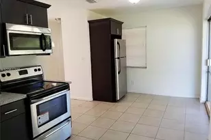 2711 NW 16th Ct, Fort Lauderdale, FL 33311 - Photo 4