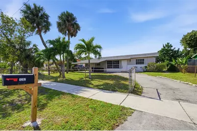 1287 NW 31st Way, Lauderhill, FL 33311 - Photo 1