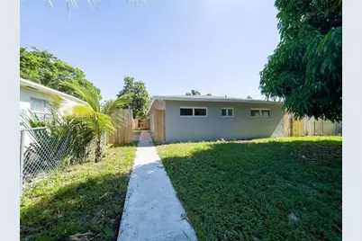 833 SW 7th Street, Pompano Beach, FL 33060 - Photo 30