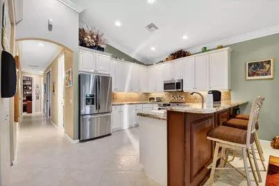 7615 Tarpon Cove Circle, Lake Worth, FL 33467 - Photo 4
