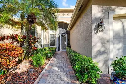 7615 Tarpon Cove Circle, Lake Worth, FL 33467 - Photo 2