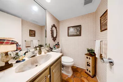 3930 Oaks Clubhouse Drive #105, Pompano Beach, FL 33069 - Photo 10
