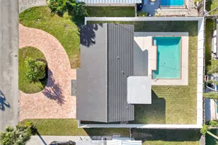 2011 NE 34th St, Lighthouse Point, FL 33064 - Photo 6