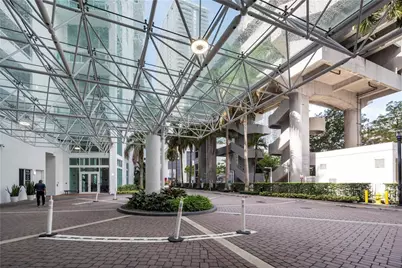 41 SE 5th Street #1315, Miami, FL 33131 - Photo 22