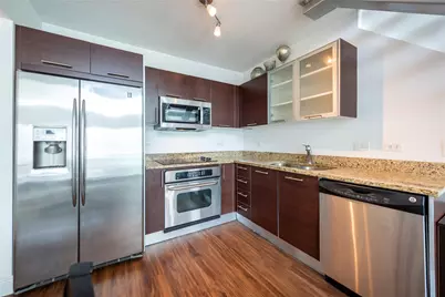 41 SE 5th Street #1315, Miami, FL 33131 - Photo 8