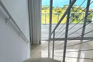 1040 Biscayne Blvd, Miami, FL 33132 - Photo 4