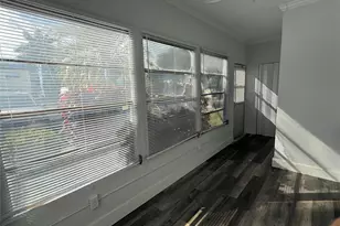 2121 NE 42nd Ct, Pompano Beach, FL 33064 - Photo 4