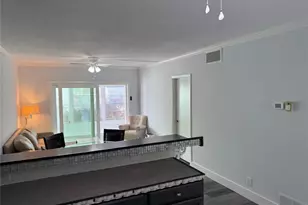 2121 NE 42nd Ct, Pompano Beach, FL 33064 - Photo 8