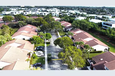 16600 Greens Edge Circle #83, Weston, FL 33326 - Photo 10