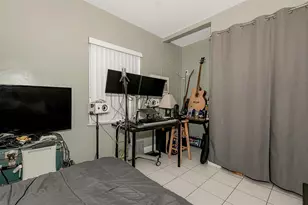 255 SW 15th St, Dania Beach, FL 33004 - Photo 20