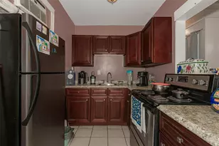 255 SW 15th St, Dania Beach, FL 33004 - Photo 8