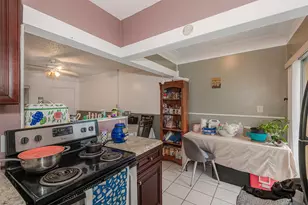 255 SW 15th St, Dania Beach, FL 33004 - Photo 10