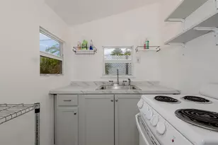 255 SW 15th St, Dania Beach, FL 33004 - Photo 40