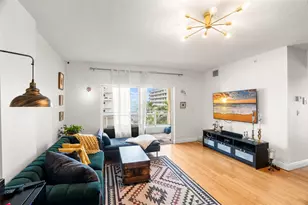 471 NE 25th St, Miami, FL 33137 - Photo 10