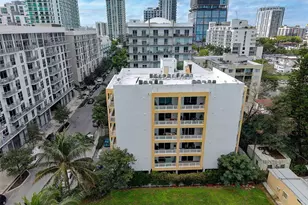 471 NE 25th St, Miami, FL 33137 - Photo 26