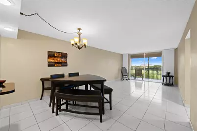 3300 W Rolling Hills Circle #610, Davie, FL 33328 - Photo 4