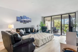 16325 Golf Club Rd, Weston, FL 33326 - Photo 10