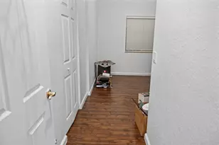 4609 SW 75th Way, Davie, FL 33314 - Photo 30