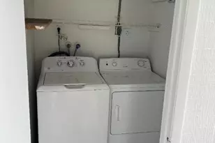 9920 NW 68th Pl, Tamarac, FL 33321 - Photo 14