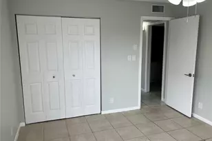 9920 NW 68th Pl, Tamarac, FL 33321 - Photo 8