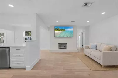 2830 NE 46th Street, Pompano Beach, FL 33064 - Photo 14