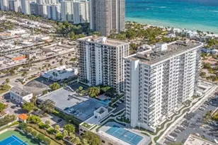 3015 N Ocean Blvd, Fort Lauderdale, FL 33308 - Photo 22