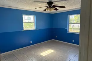 321 NE Genesee Ave, Port Saint Lucie, FL 34983 - Photo 4