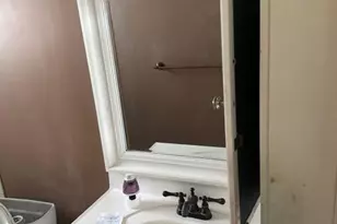 321 NE Genesee Ave, Port Saint Lucie, FL 34983 - Photo 10