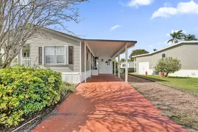 8601 SW 21st Court, Davie, FL 33324 - Photo 4