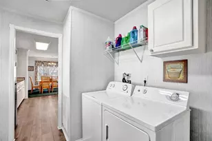 8601 SW 21st Ct, Davie, FL 33324 - Photo 12