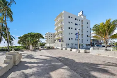 901 S Surf Road #203, Hollywood, FL 33019 - Photo 2