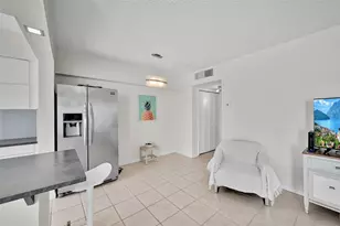901 S Surf Rd, Hollywood, FL 33019 - Photo 6