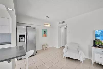 901 S Surf Road #203, Hollywood, FL 33019 - Photo 6