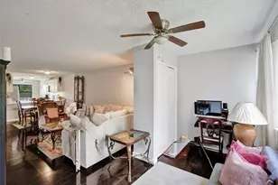 2704 NW 104th Ave, Sunrise, FL 33322 - Photo 8