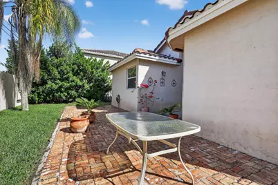 2130 NW 100th Avenue, Pembroke Pines, FL 33024 - Photo 40