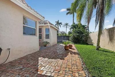 2130 NW 100th Avenue, Pembroke Pines, FL 33024 - Photo 42