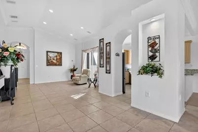 2130 NW 100th Avenue, Pembroke Pines, FL 33024 - Photo 18