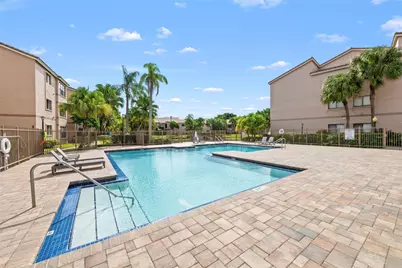 2906 S University Drive #10204, Davie, FL 33328 - Photo 2