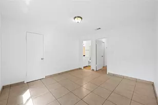 2906 S University Dr, Davie, FL 33328 - Photo 14