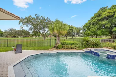 2534 Golf View Drive, Weston, FL 33327 - Photo 32