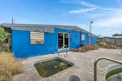 803 Palm Avenue, Fort Pierce, FL 34982 - Photo 22